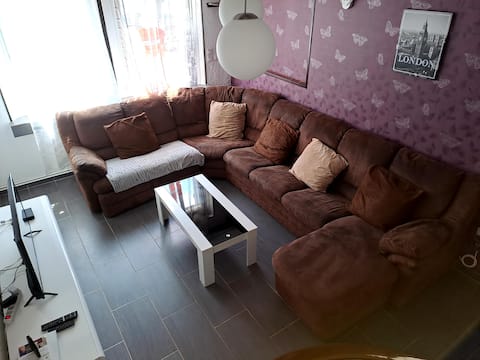 Lovely blue house 10 min from Amneville Zoo