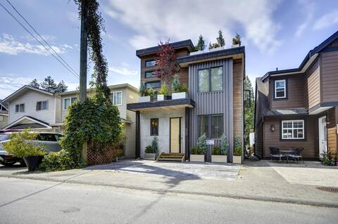 Cultus Lakehaus, Home Away From Home