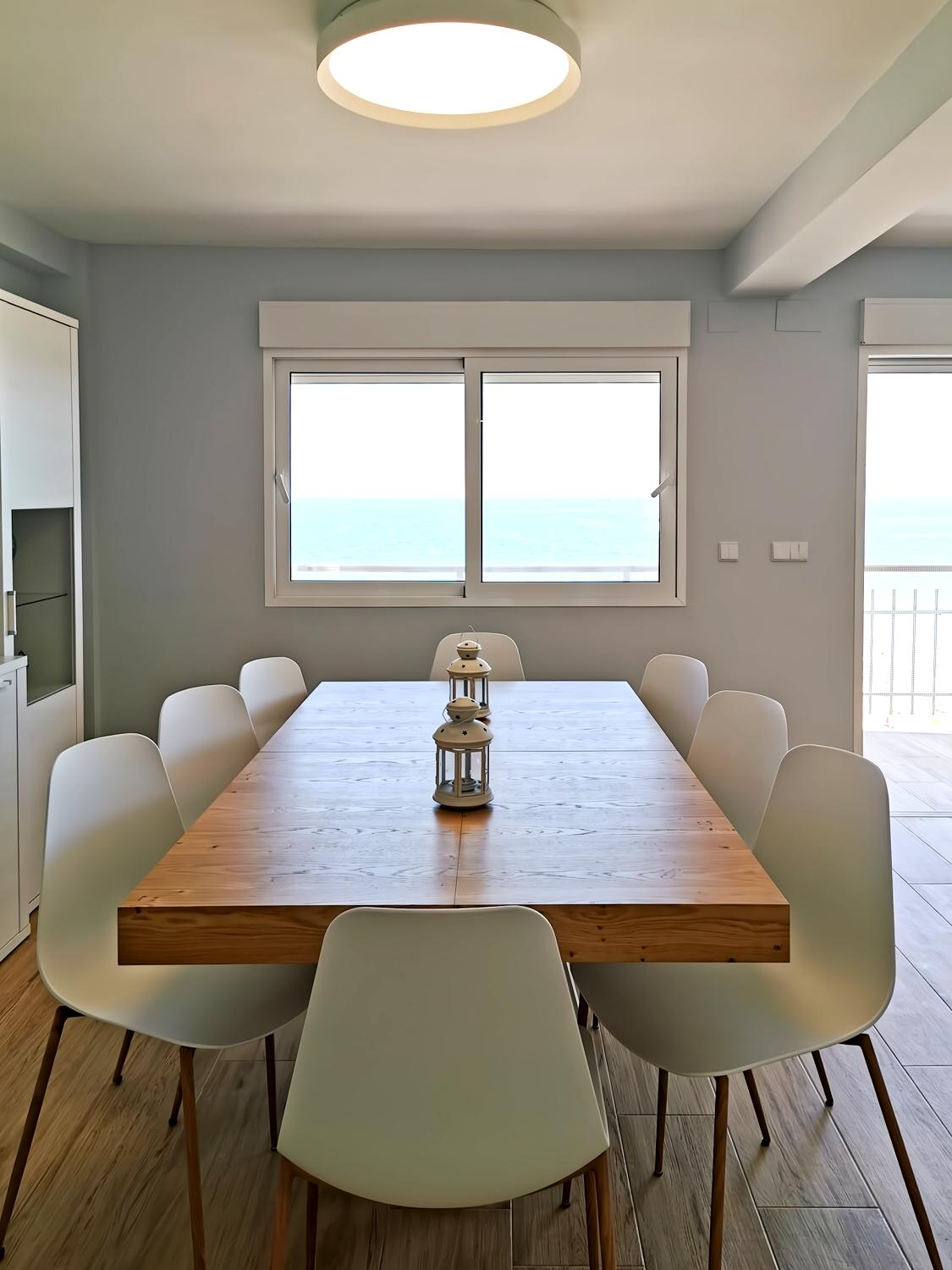 Propriété Airbnb réussie: Payton SeaFront Cullera - 140 m² - First Line à Cullera