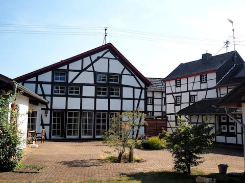Dream house with large garden near Eifel Nature Park