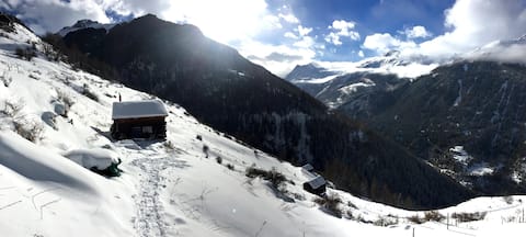 Old barn Saralex, Val d 'Herens 1600 m Valais Alps