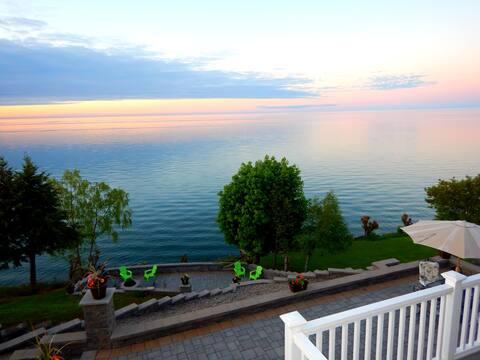 True North Lakeside Retreat