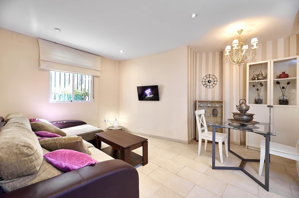 Anuncio de Airbnb popular: The Ring of Granada en Granada