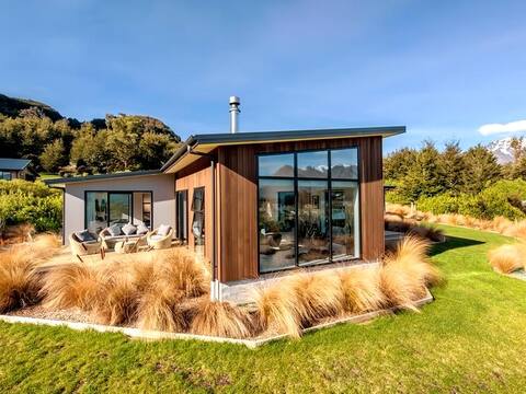 Lookout Retreat