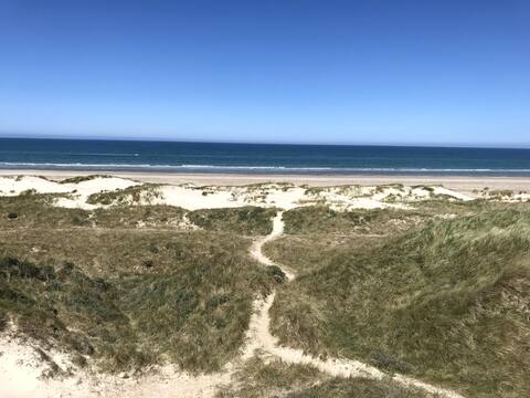 Holiday House first roe  to the beach Slettestrand