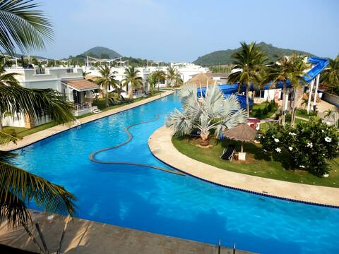 Spacious Villa in Stunning Resort