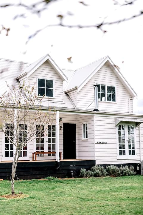 'Leisceior' Trentham