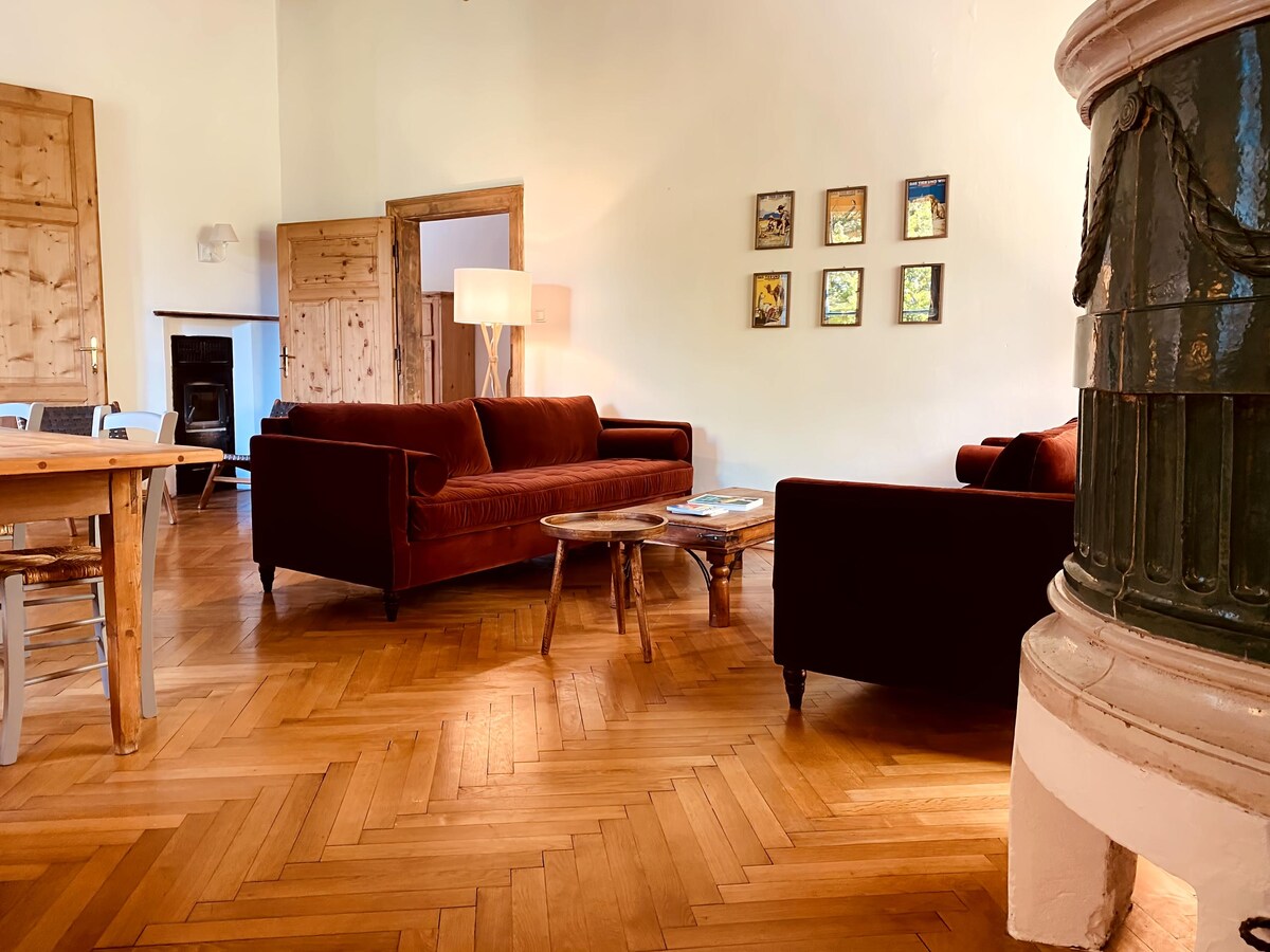 Propriété Airbnb réussie: Luxury Apartment in Castello Planta Meran à Merano
