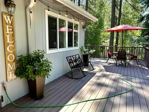 Evergreen Relaxing Cabin