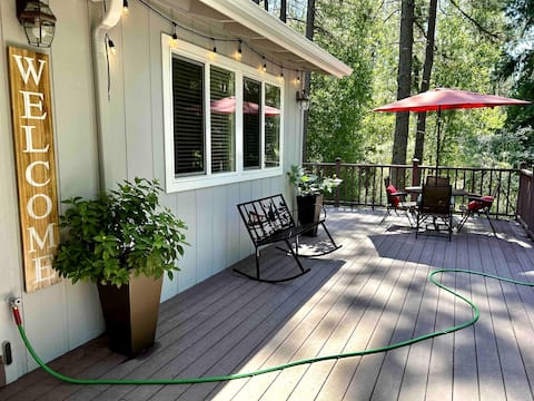 Evergreen Relaxing Cabin