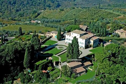 Villa di Geggiano - Guesthouse