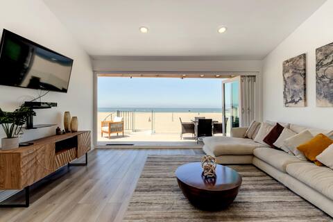 Ocean Front Modern Luxurious Beach Home-GAME ROOM
