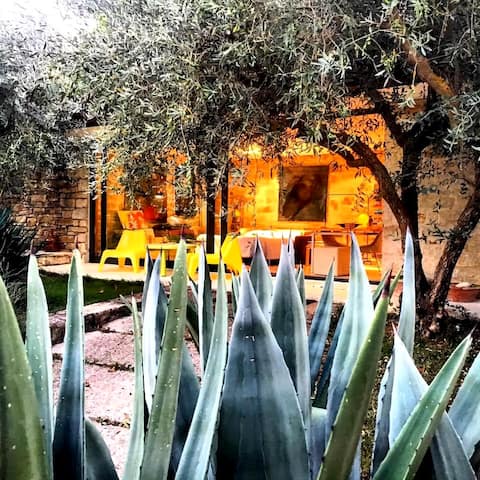 Atelier of cherry trees     design and relaxation in greenery