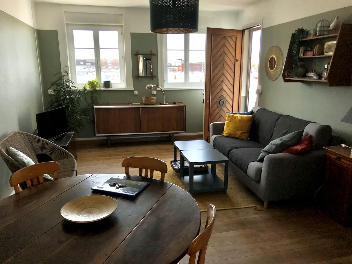 Top Airbnb: Cozy apartment with sea view à Calais