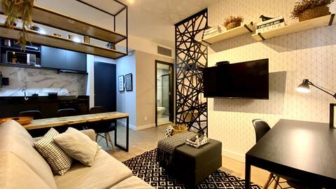 Std_1706 - Wonderful Flat in Alphaville