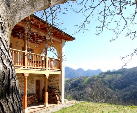 Lovely house in the Picos Mountains