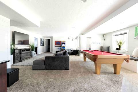Lehi home just off the slopes w/ Swim Spa