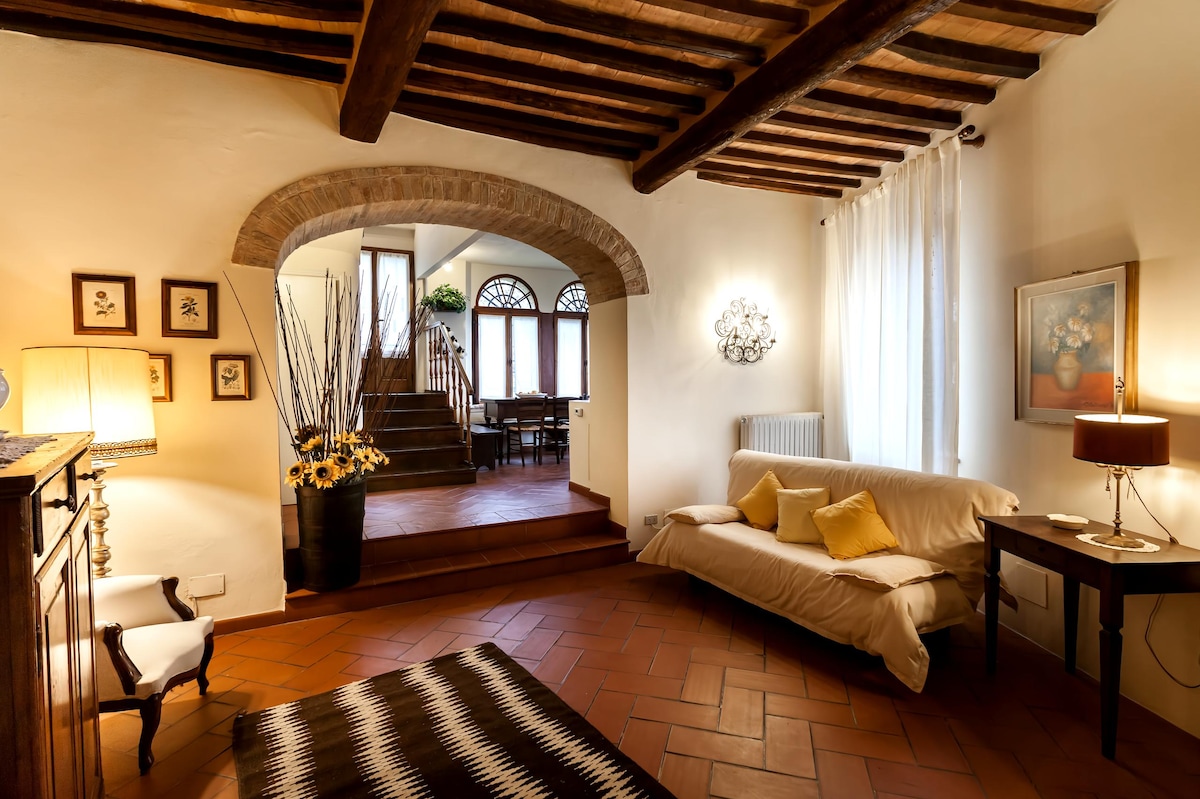 Propriété Airbnb réussie: Montalcino - Casa Gelsomino - garden and relaxation à Montalcino