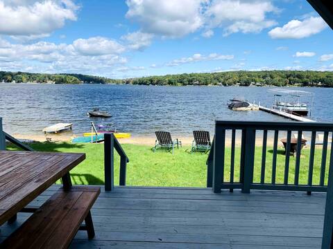 Waterfront 10 min to Uconn outdoor tv gas fire pit