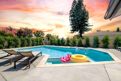 The Disneyland Pool Villa