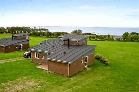 Architect designed luxury cottage