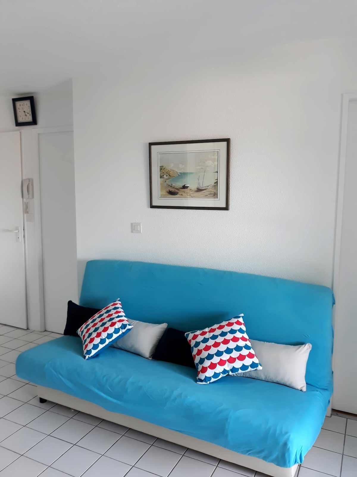 Airbnb con migliori performance: Royan: Beach 70 m away, swimming pool and private parking a Vaux Sur Mer