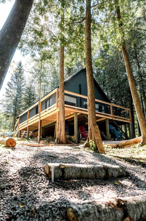 Lac-La Perle Bleu-Chalets M2- CITQ # 314320