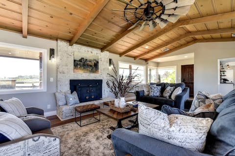 Gold Hill Estate with Pool on Acreage