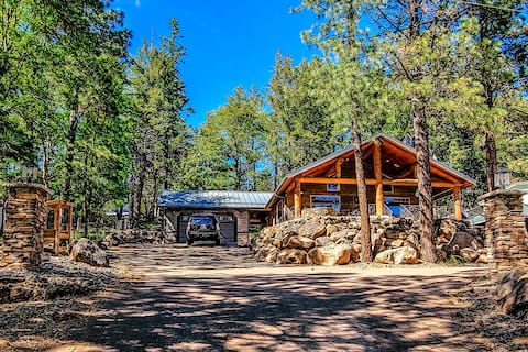 Beautiful Log Cabin at Rock Creek Reservoir