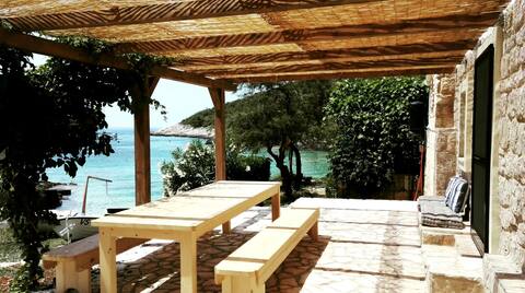 Waterfront stone house -off the grid escape-