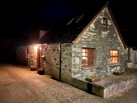 Mawenyoupe - Stone cottage in heart of Argyll
