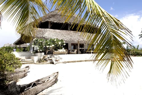 Nyumba Ya Madau - Stunning Beach Villa in Watamu