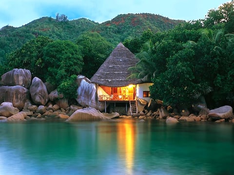 Pirate Room in a Private Island