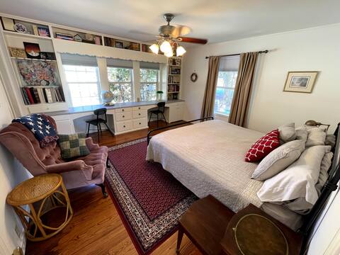 Short drive to A&M | Family Friendly Home | Pool