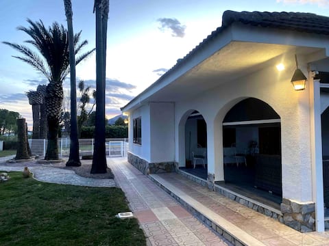 Villa rent casa tapena Onil