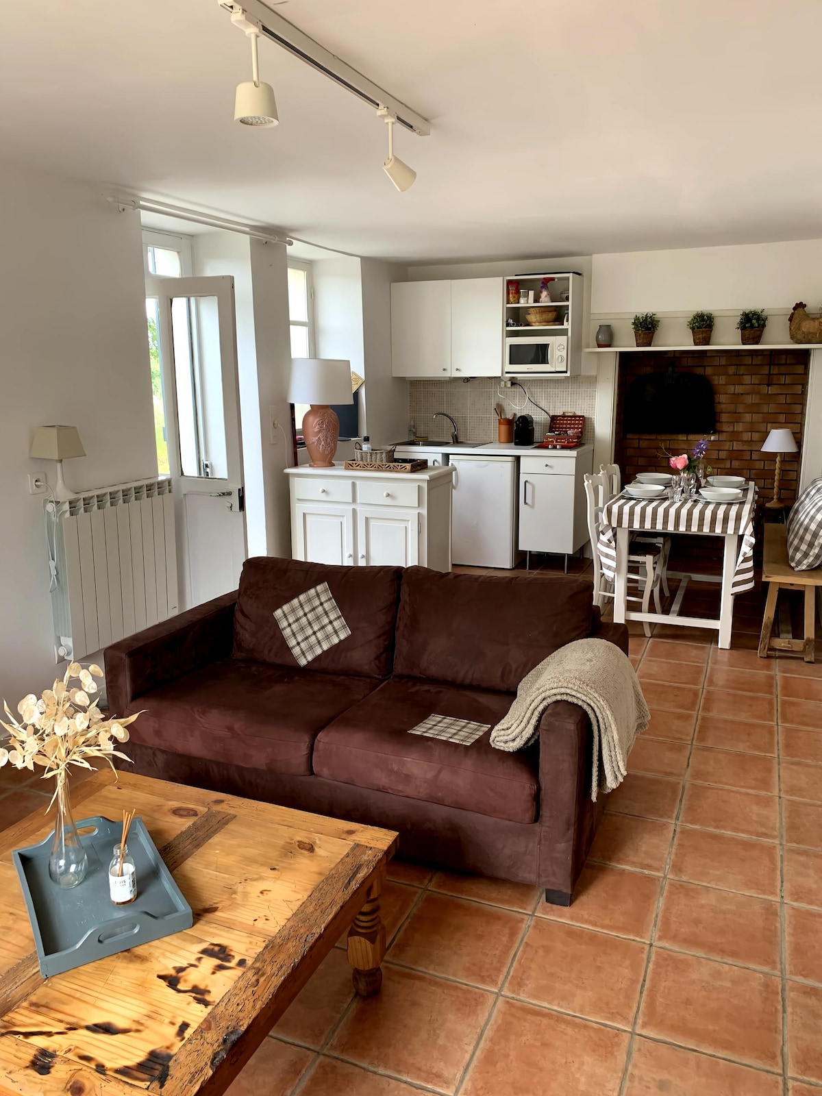 Airbnb performant: Charming country house à Indre