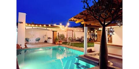 Casa campestre, La finca del Abuelo. With a pool.