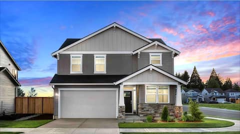 New 4 Bedroom Home in Vancouver