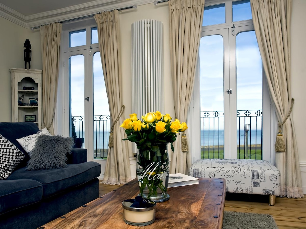 Top Airbnb: Direct Sea Views Margate in Thanet