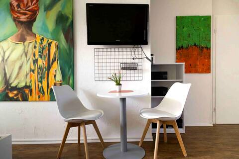 2 bedroom apartment in a central location