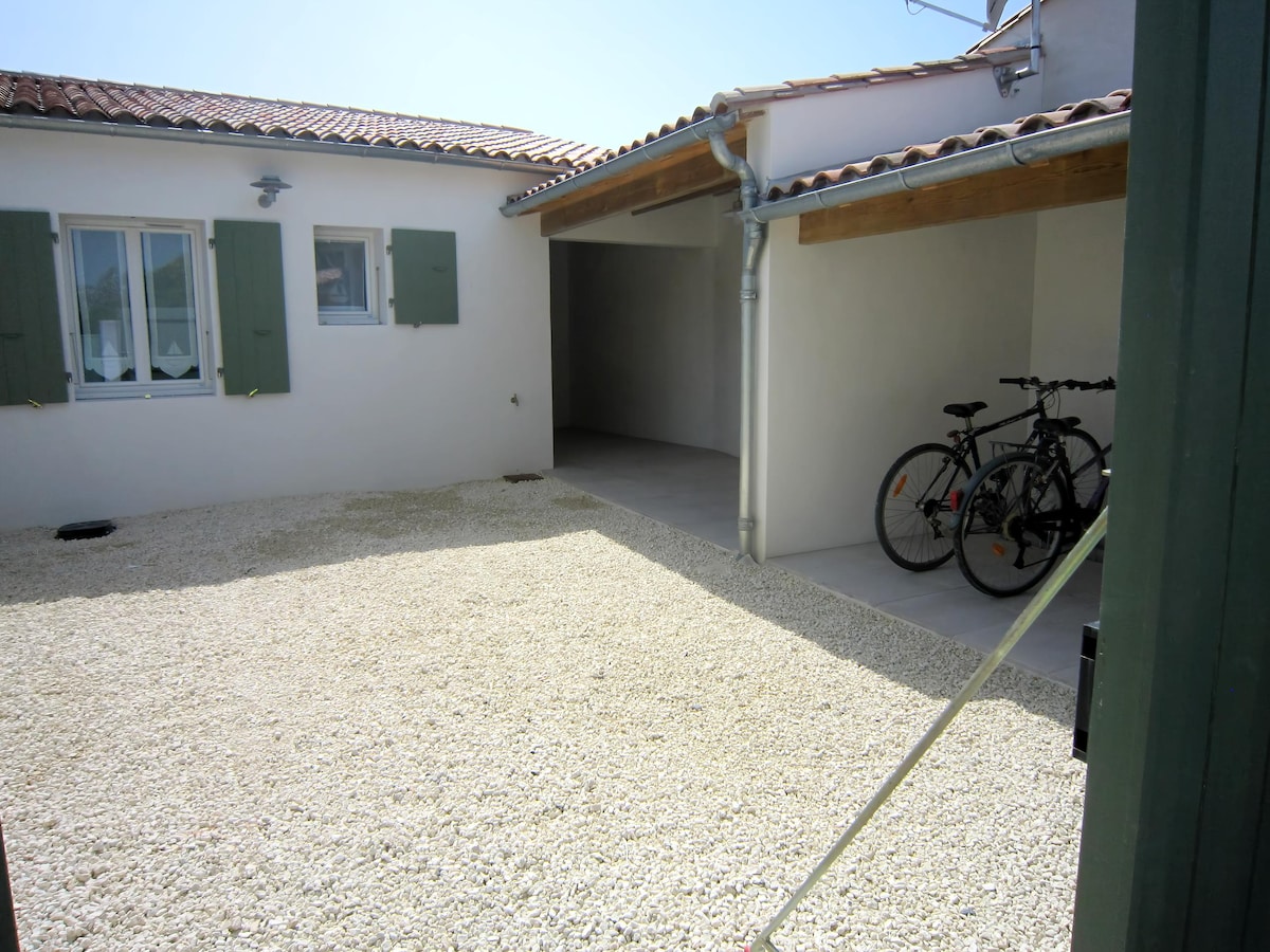 Top Airbnb: Single-storey house for 4 people a La Couarde Sur Mer