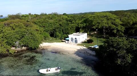 Private Beach Cottage