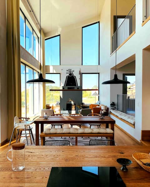 HAVEN Unrushed villa with mountain and forest view