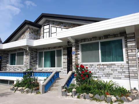Nami Island Zara Island Gapyeong Station 5 minutes Yard Garden Netflix Private House
Golfing Gangcho