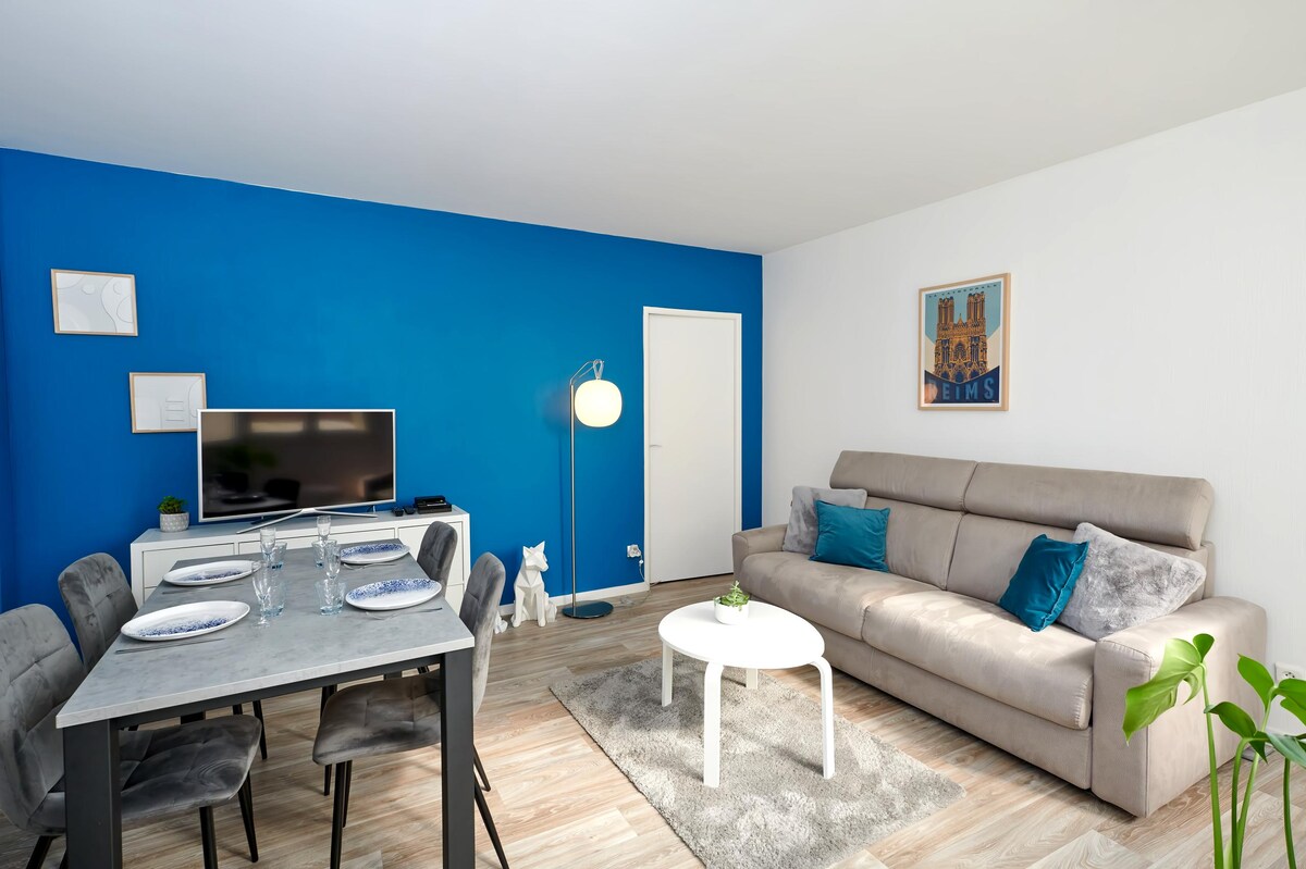 Annonce Airbnb populaire: Cathedral/Hyper center/Elevator/4 People à Reims