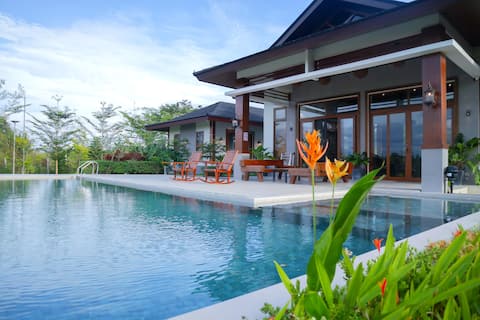 FARMilyHOUSE near Bayan ng San Juan