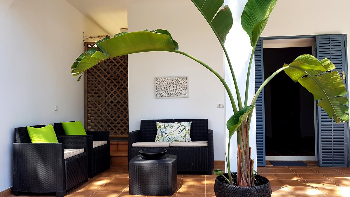 Popular Airbnb listing: Dreamlike: Apartment "Limonero" on a private finca in Conil De La Frontera