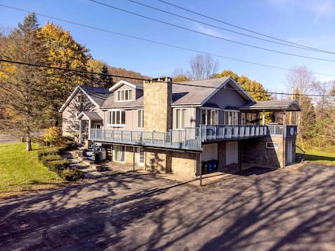Belleayre GrandHouse 6 BRs w/Hot tub/Sauna/Game RM