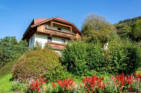 Beautiful apartments at Ossiacher See bei Haus Wastl