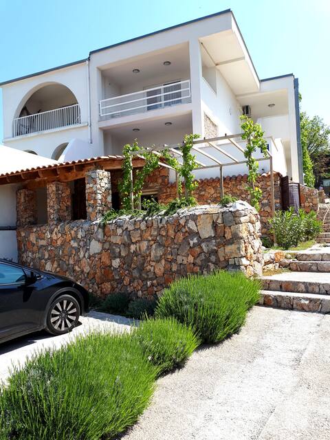 ☀️Family apartment | Two bedroom | Pet friendly☀️1